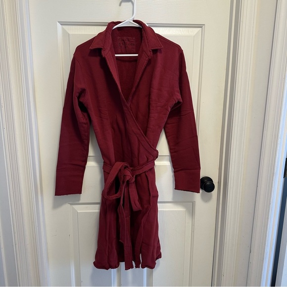 FRANK & EILEEN Willa Triple Fleece Wrap Dress Cranberry Red - Picture 4 of 8